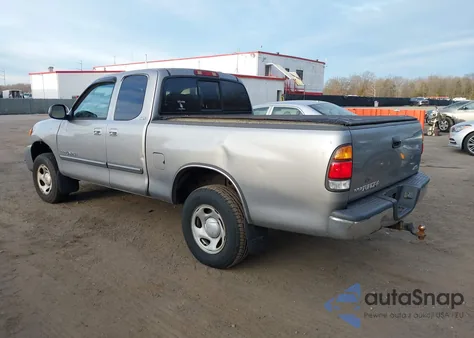 2004 Toyota Tundra Sr5 z USA, uszkodzony, nr VIN 5TBBN44144S435474